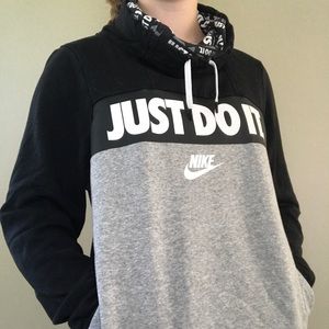 Nike Just Do It turtleneck sweatshirt